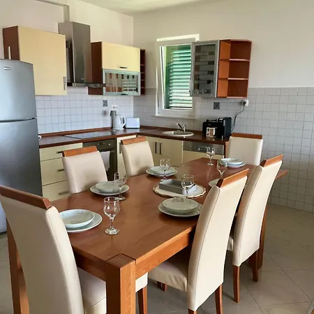 Lejlighed Amaris - With Sea View & Heated Swimming Pool At Ciovo *