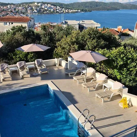 Lejlighed Amaris - With Sea View & Heated Swimming Pool At Ciovo *