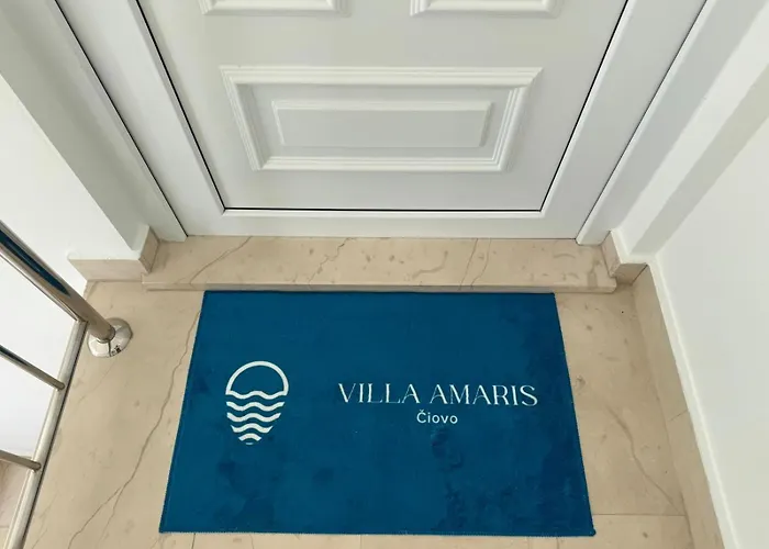 Amaris - With Sea View & Heated Swimming Pool At Ciovo * トロギール